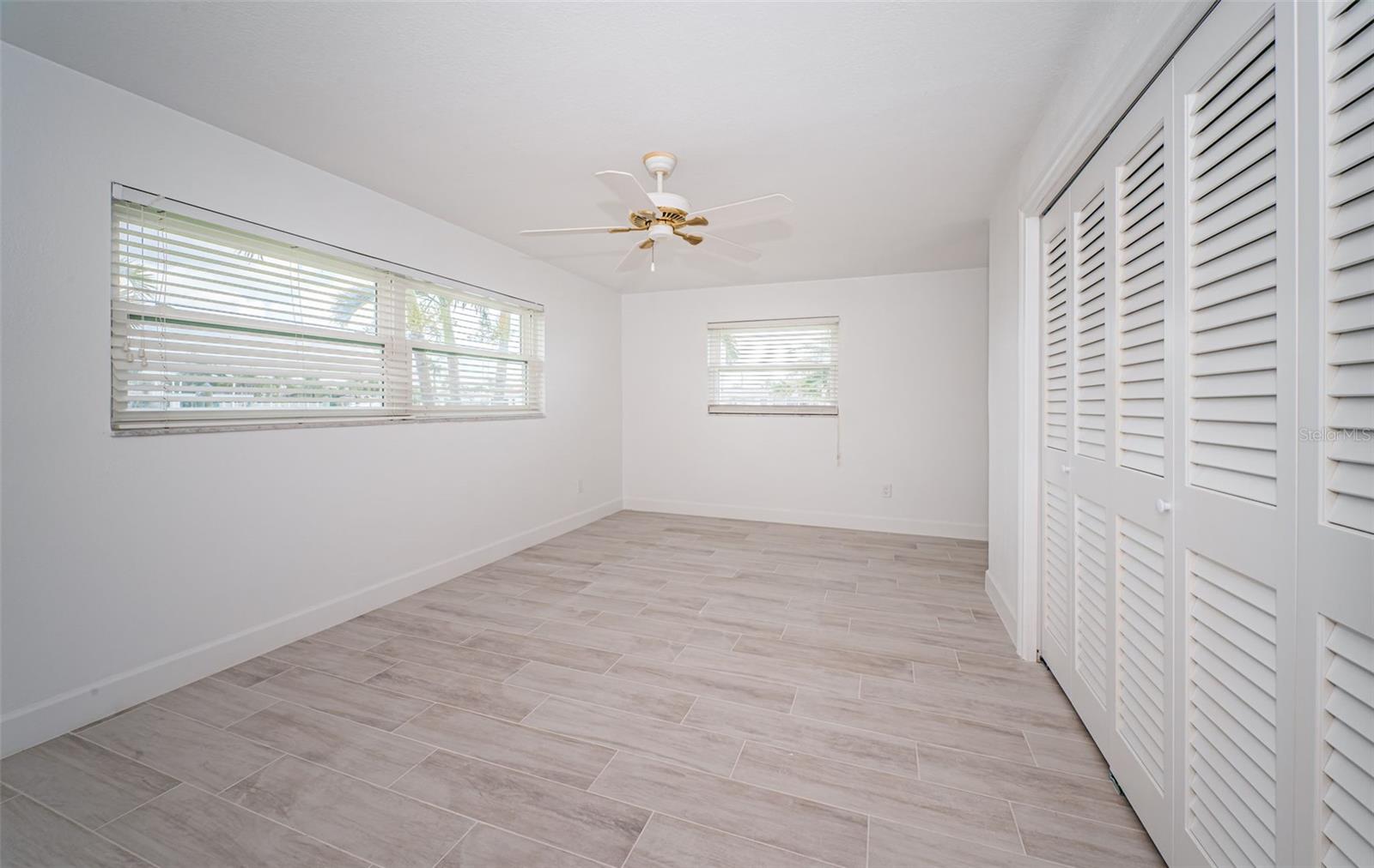 Image 22 of 40 For 11625 5th Street E