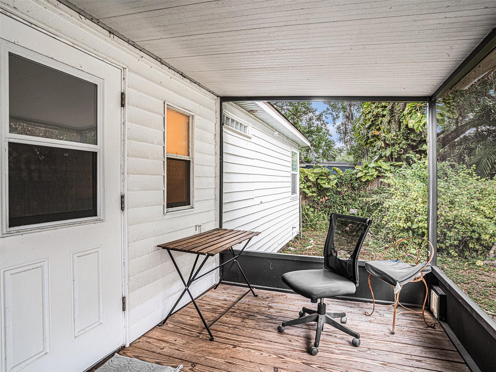 Image 17 of 21 For 1106 Hiawatha Street