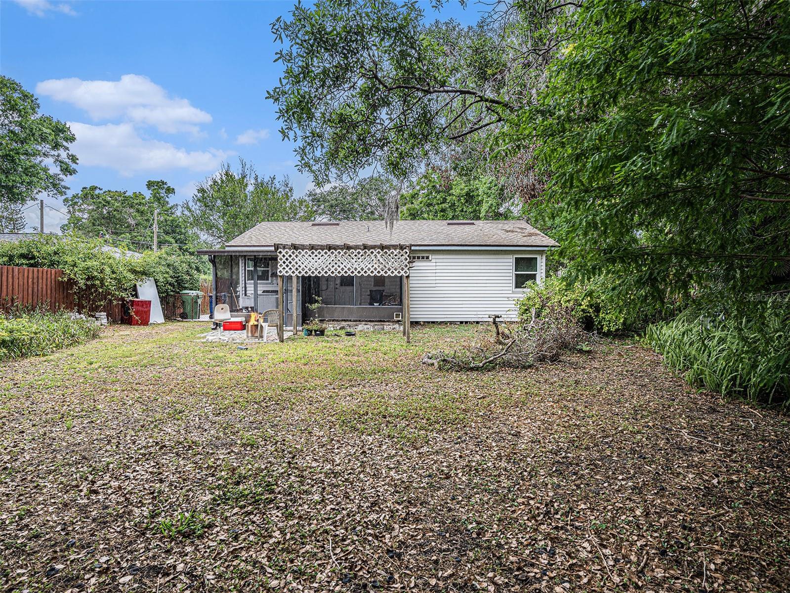 Image 20 of 21 For 1106 Hiawatha Street