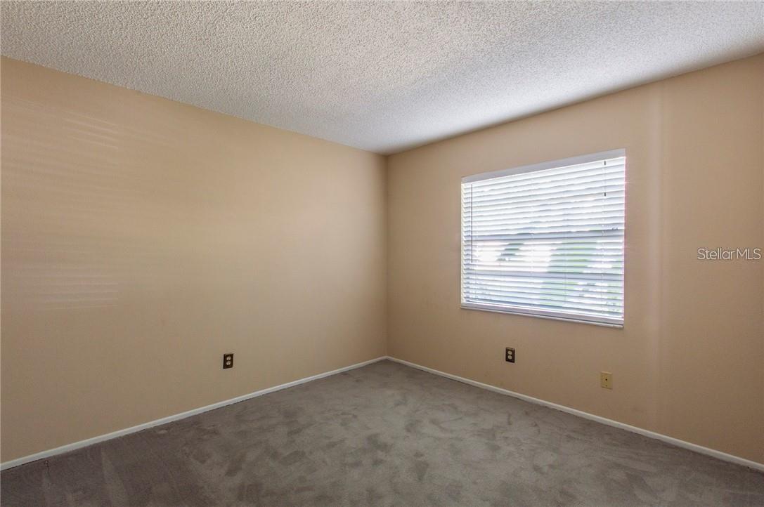 Image 12 of 16 For 1021 Breeze Drive