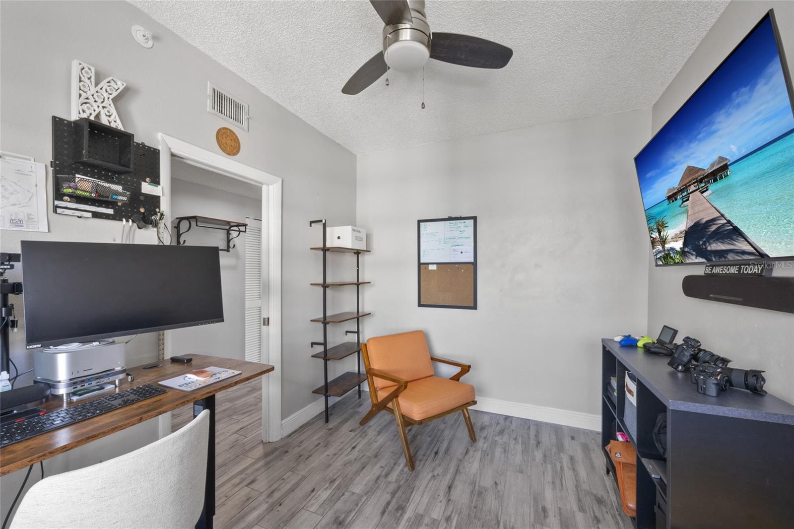 Image 11 of 41 For 7912 Sailboat Key Boulevard S 508