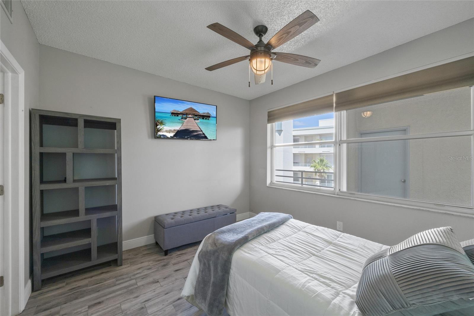 Image 18 of 41 For 7912 Sailboat Key Boulevard S 508