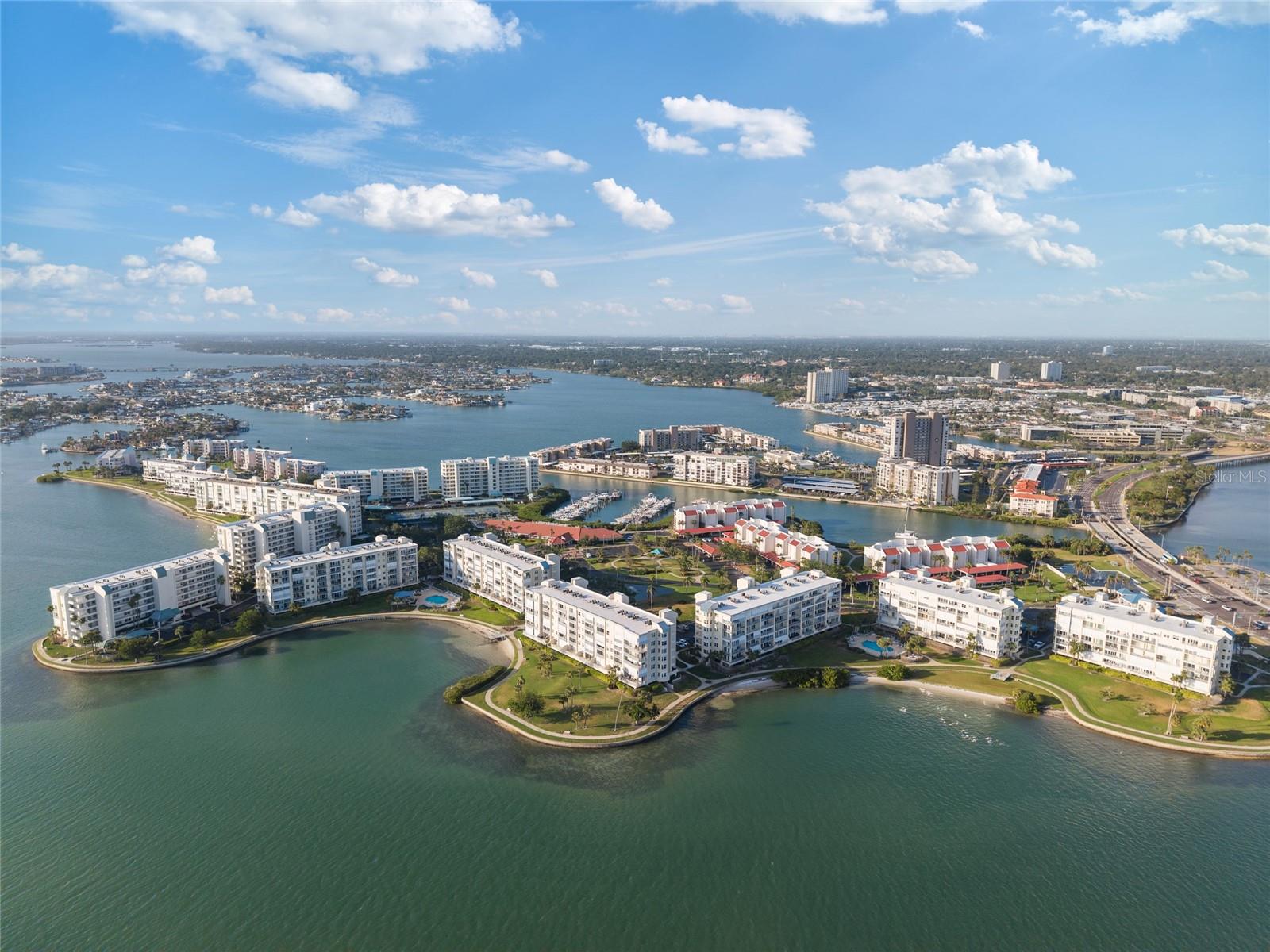 Image 38 of 41 For 7912 Sailboat Key Boulevard S 508