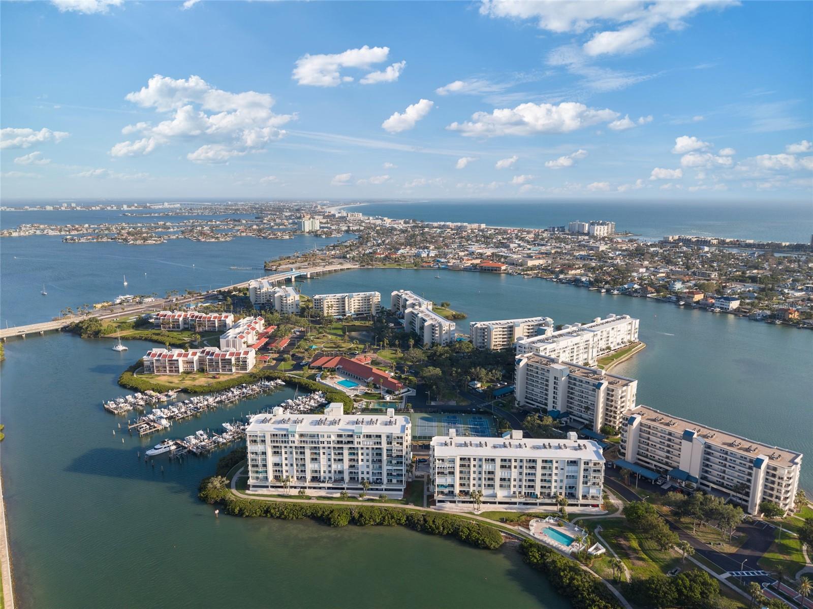 Image 39 of 41 For 7912 Sailboat Key Boulevard S 508