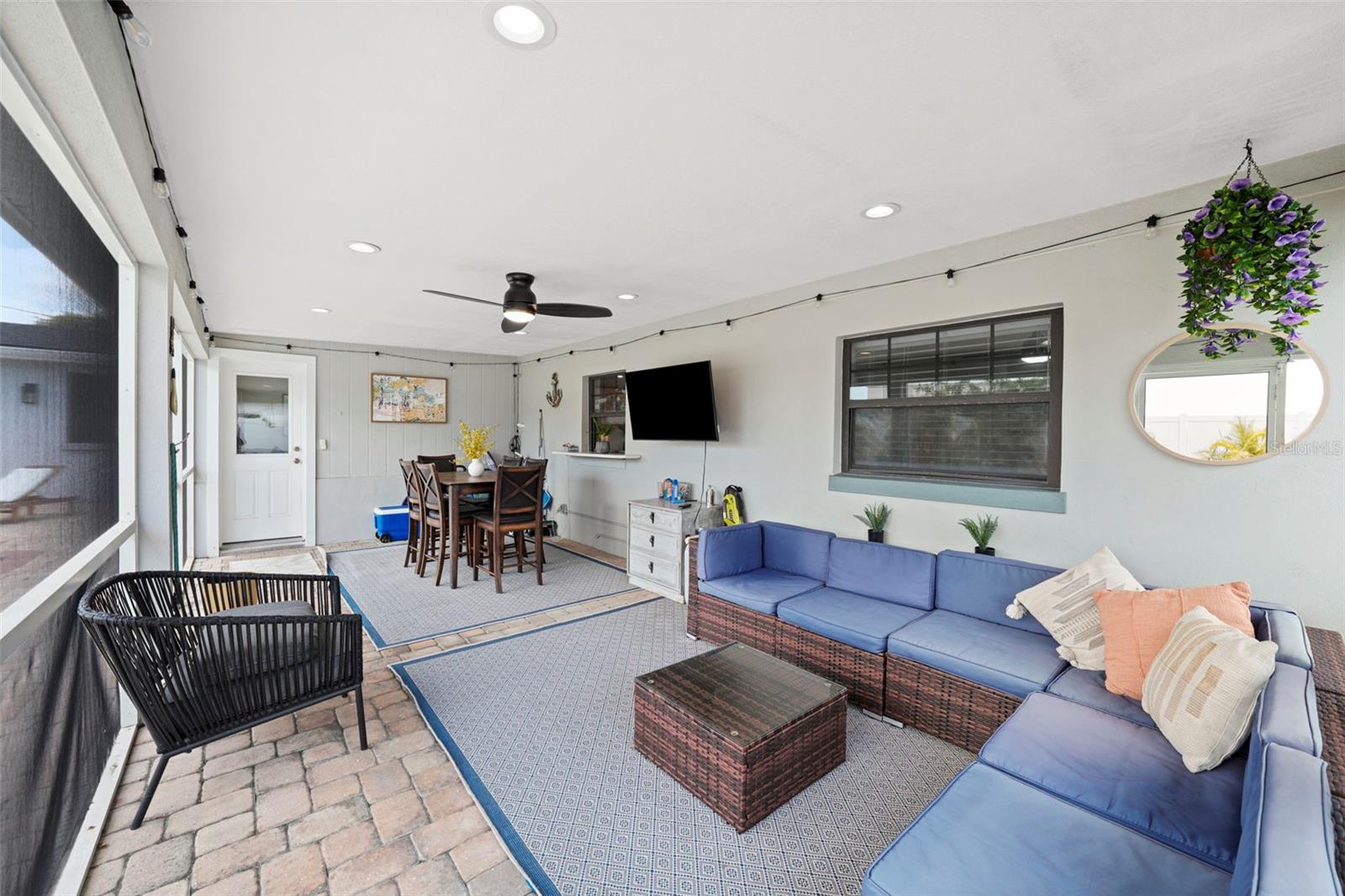 Image 31 of 38 For 2250 64th Street N