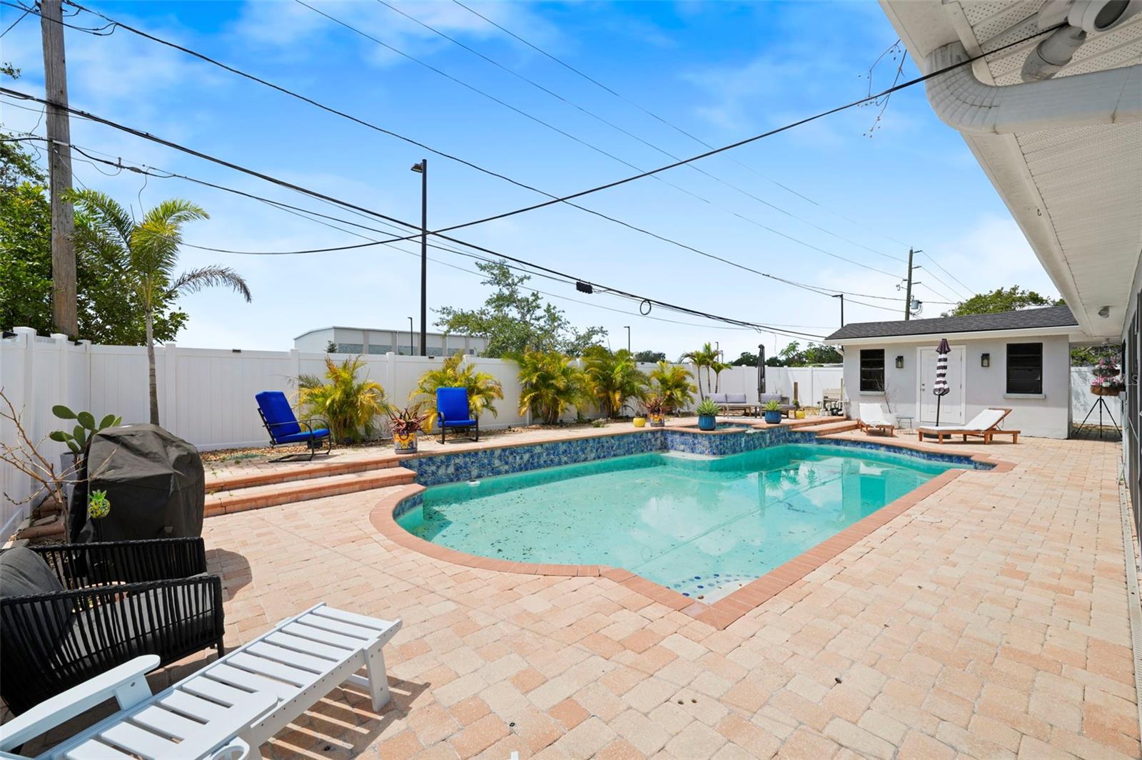 Image 33 of 38 For 2250 64th Street N