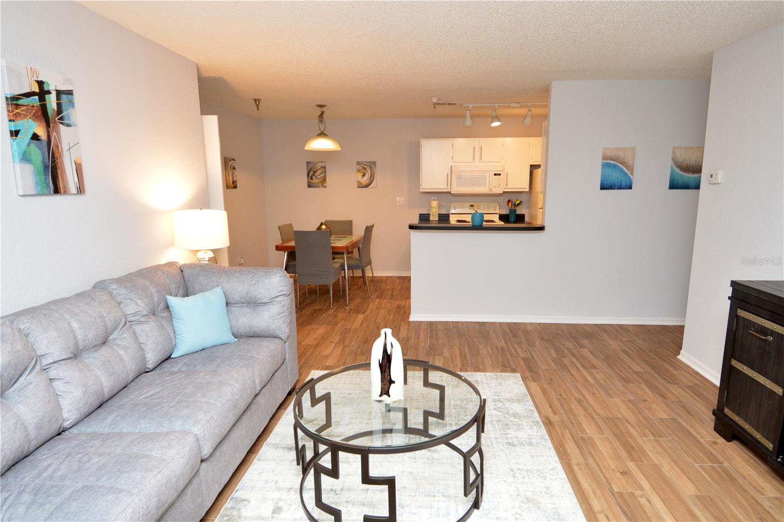 Image 5 of 94 For 10265 Gandy Boulevard N 1409