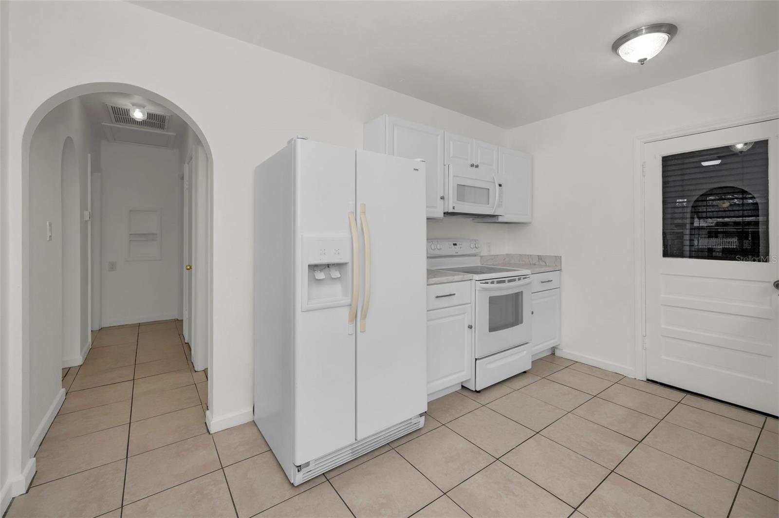 Image 11 of 54 For 306 Highland Avenue