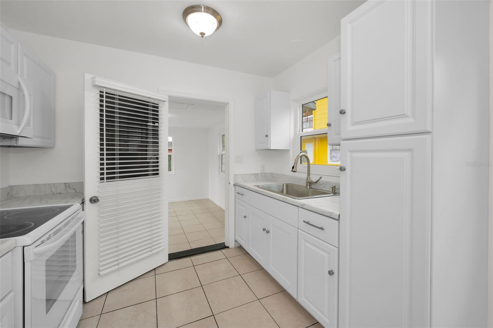 Image 13 of 54 For 306 Highland Avenue