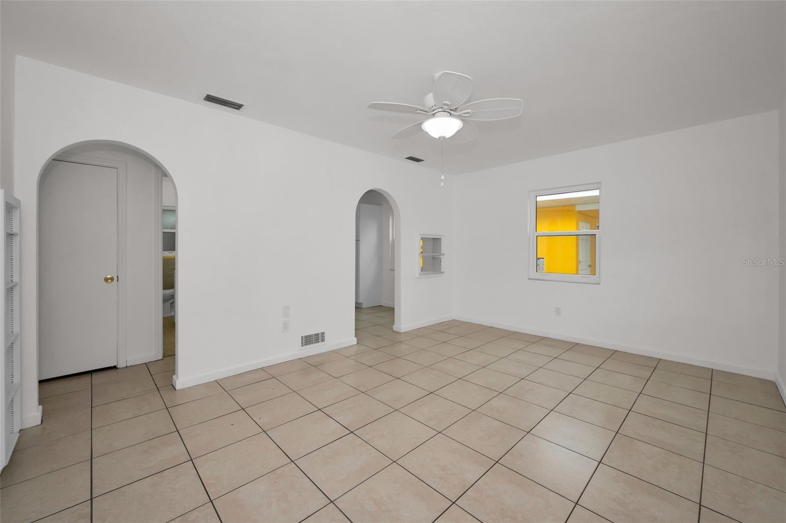 Image 9 of 54 For 306 Highland Avenue