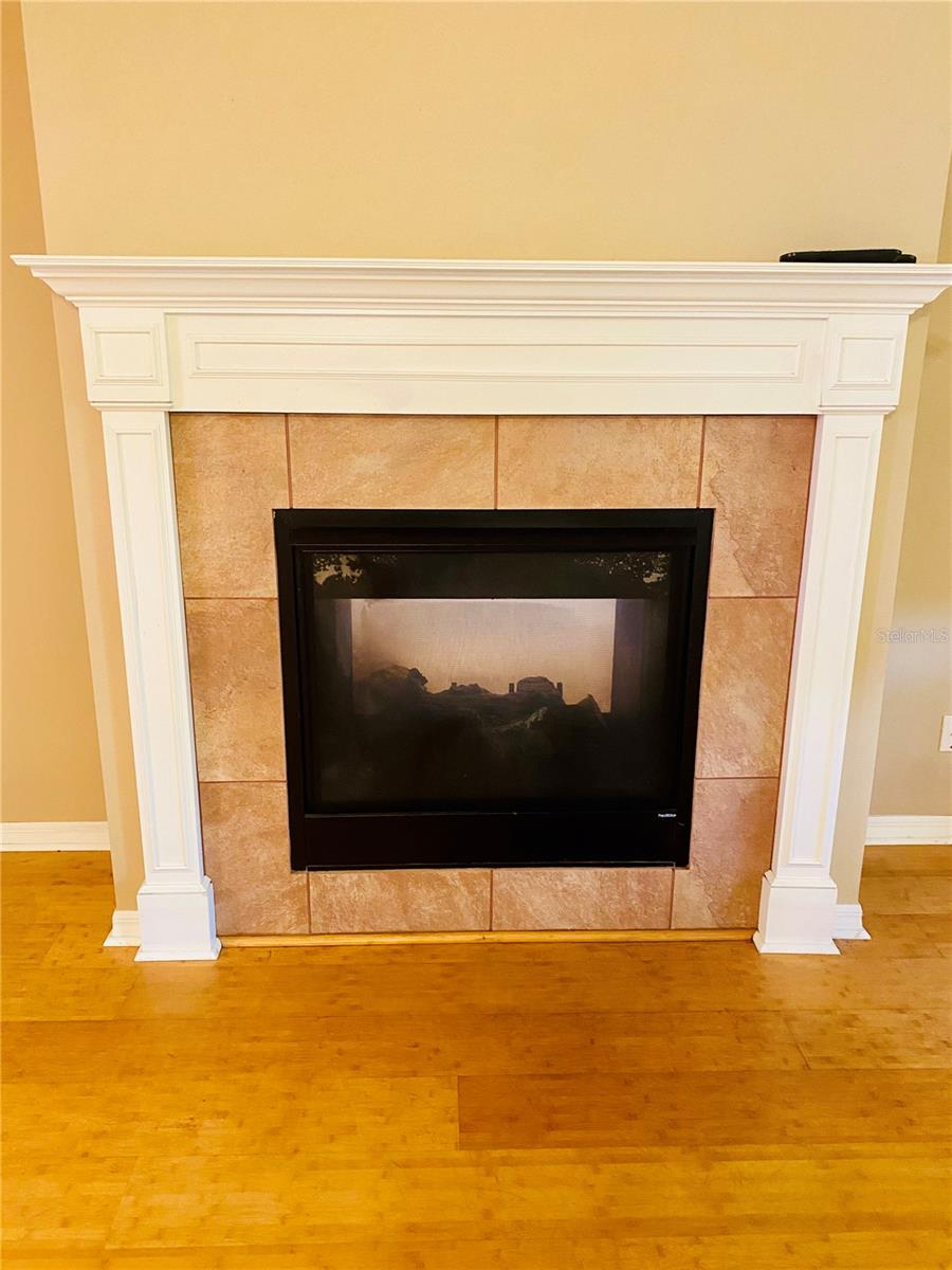 Image 9 of 27 For 208 Shepard Avenue