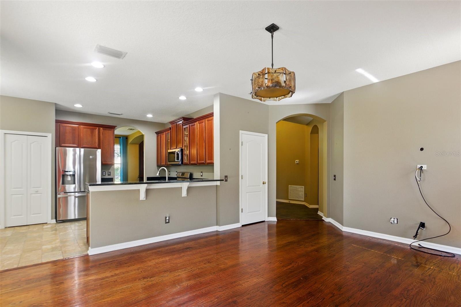 Image 12 of 25 For 7310 Brightwater Oaks Drive