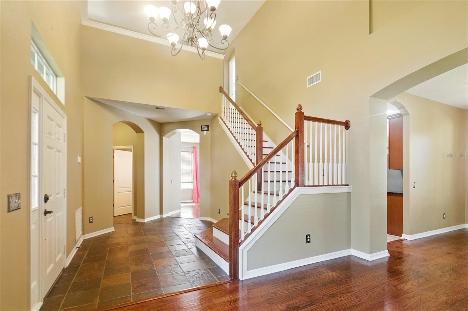 Image 4 of 25 For 7310 Brightwater Oaks Drive