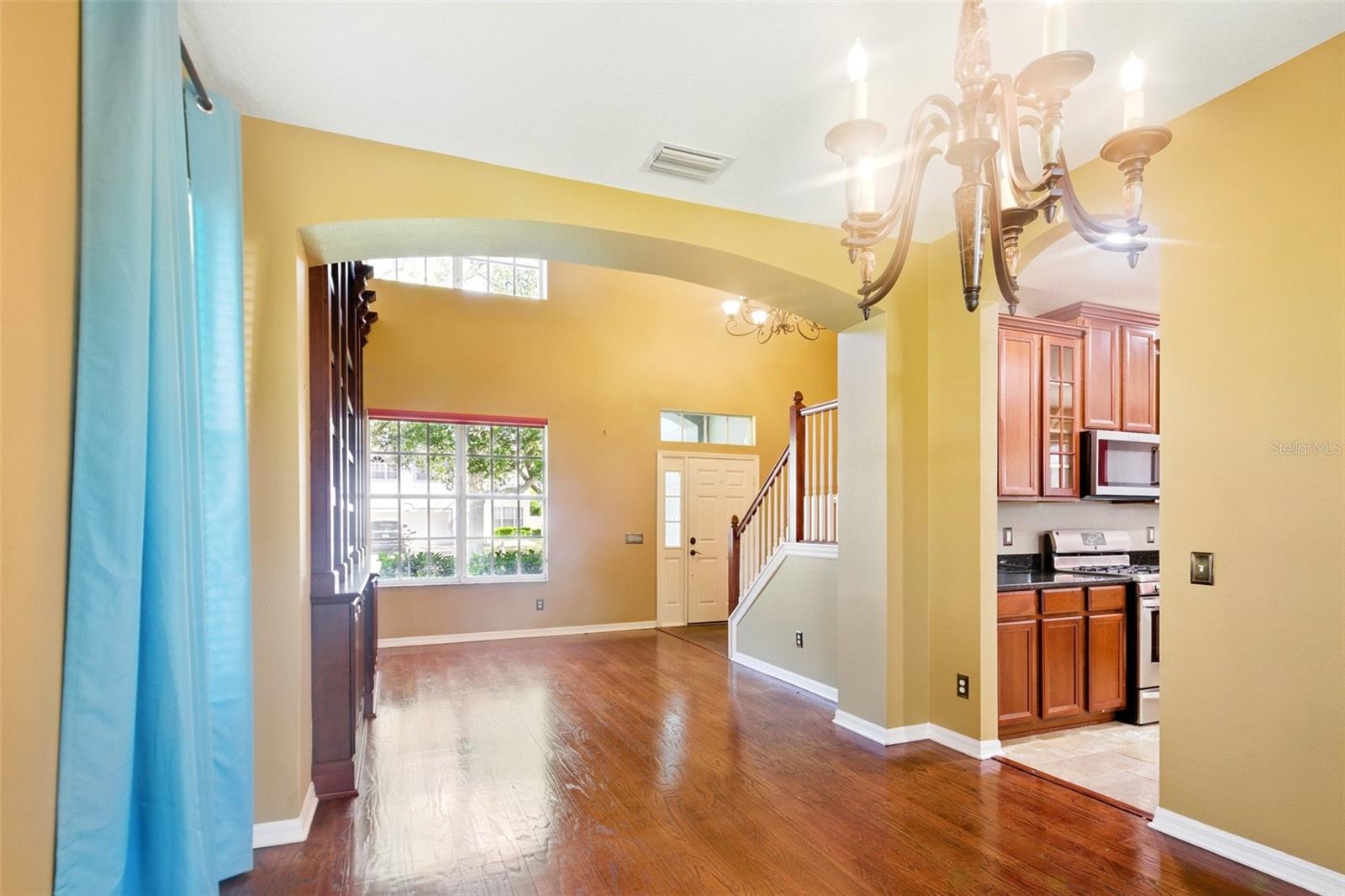 Image 6 of 25 For 7310 Brightwater Oaks Drive