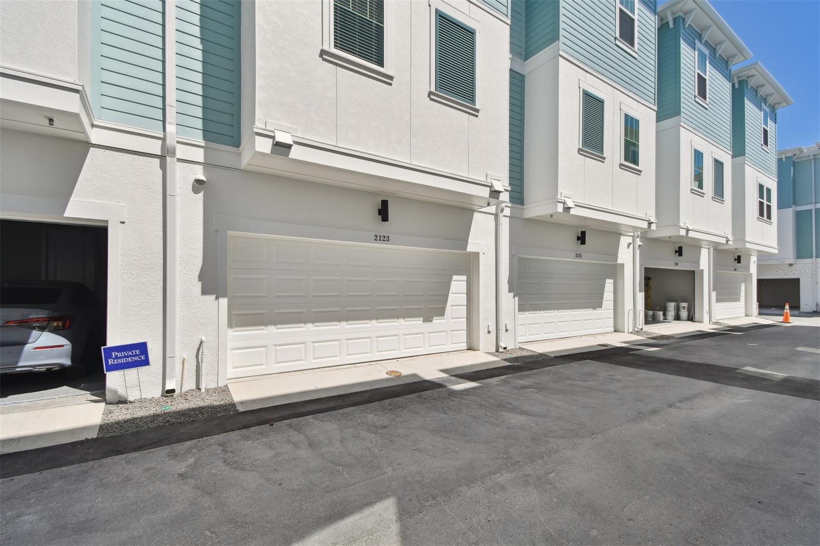 Image 35 of 37 For 2123 1st Avenue N