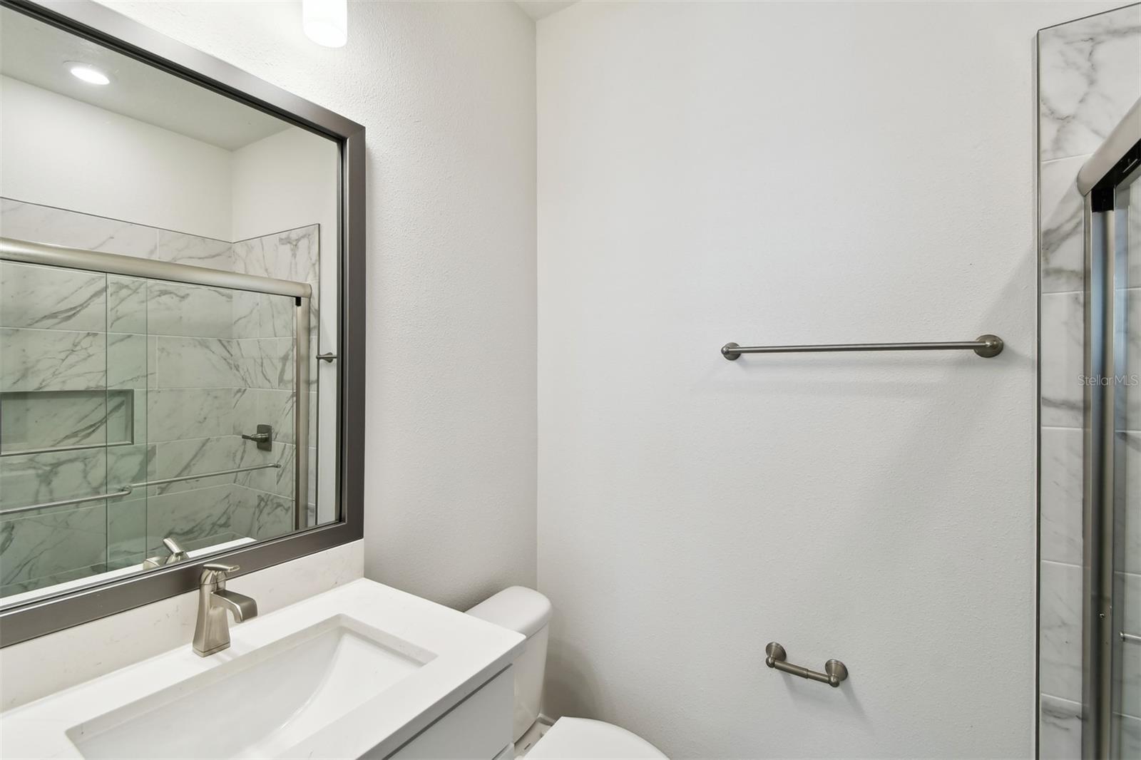 Image 9 of 37 For 2123 1st Avenue N