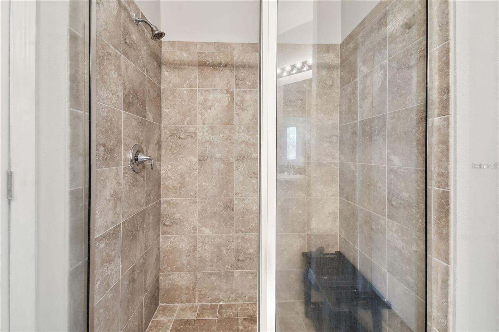 Image 16 of 36 For 5276 6th Way N