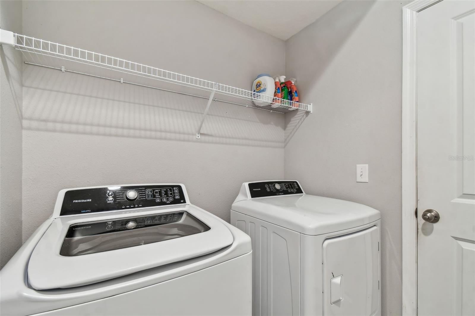 Image 18 of 36 For 5276 6th Way N