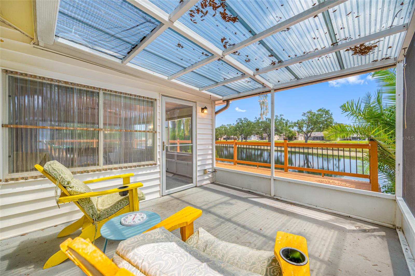 Image 47 of 80 For 709 47th Street E