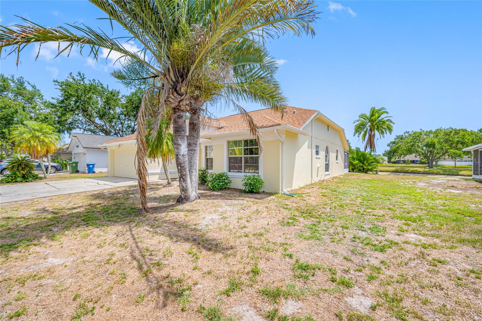 Image 5 of 80 For 709 47th Street E