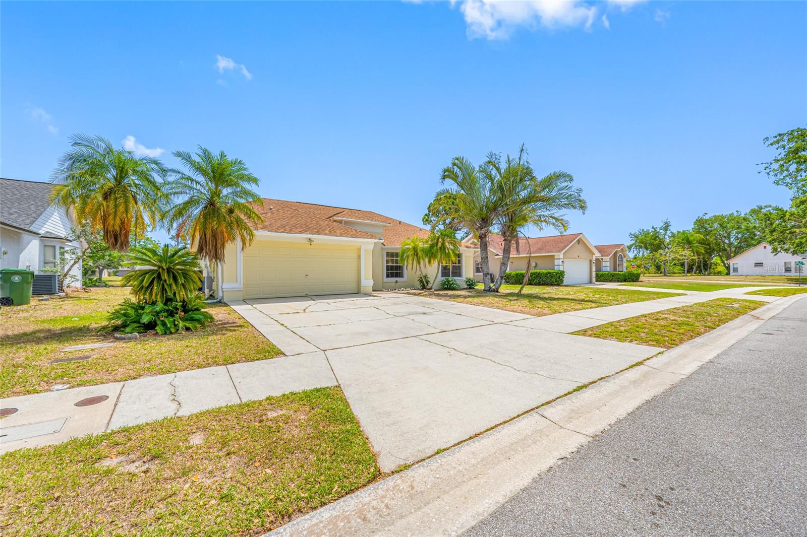 Image 68 of 80 For 709 47th Street E