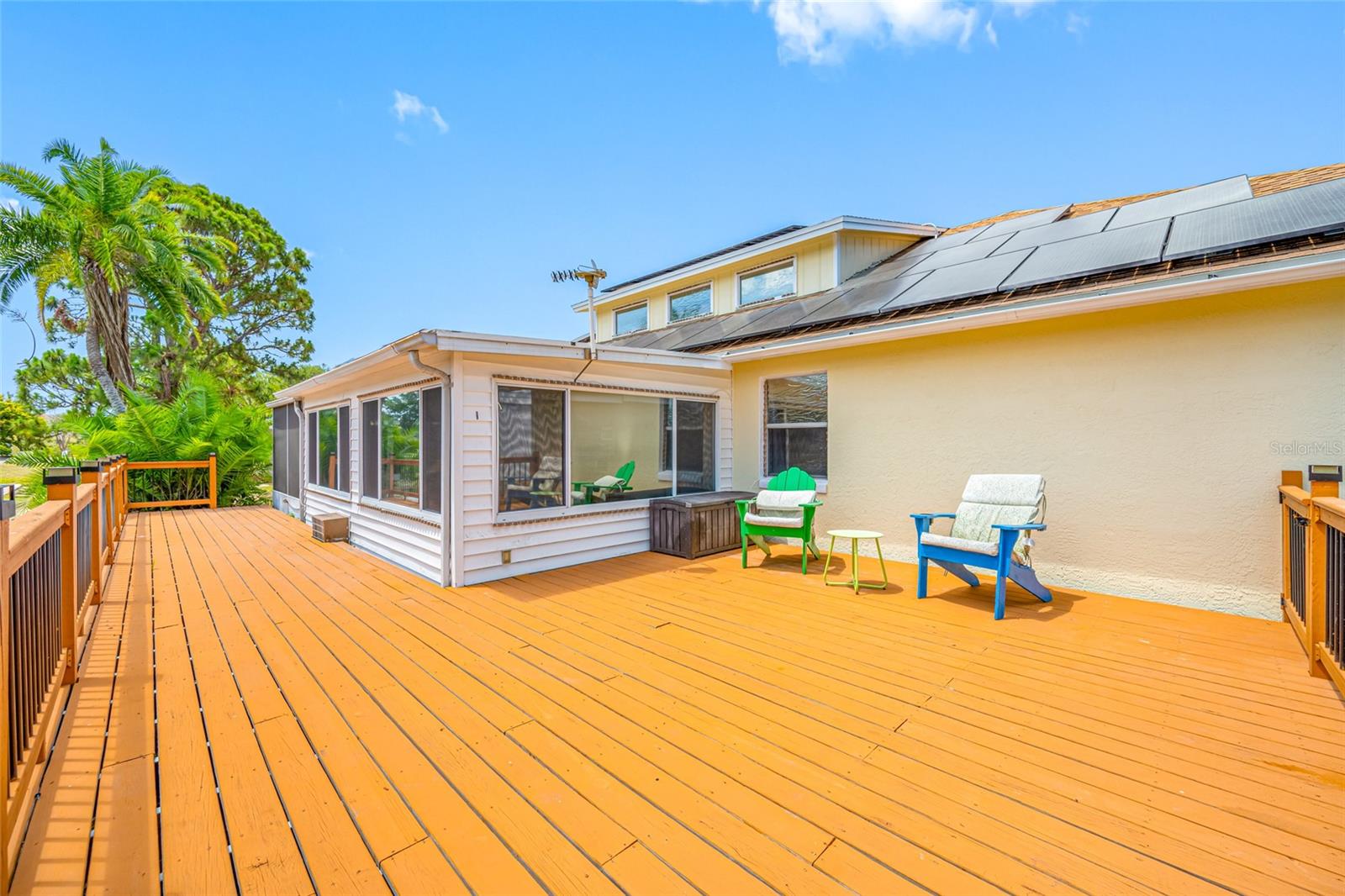 Image 77 of 80 For 709 47th Street E
