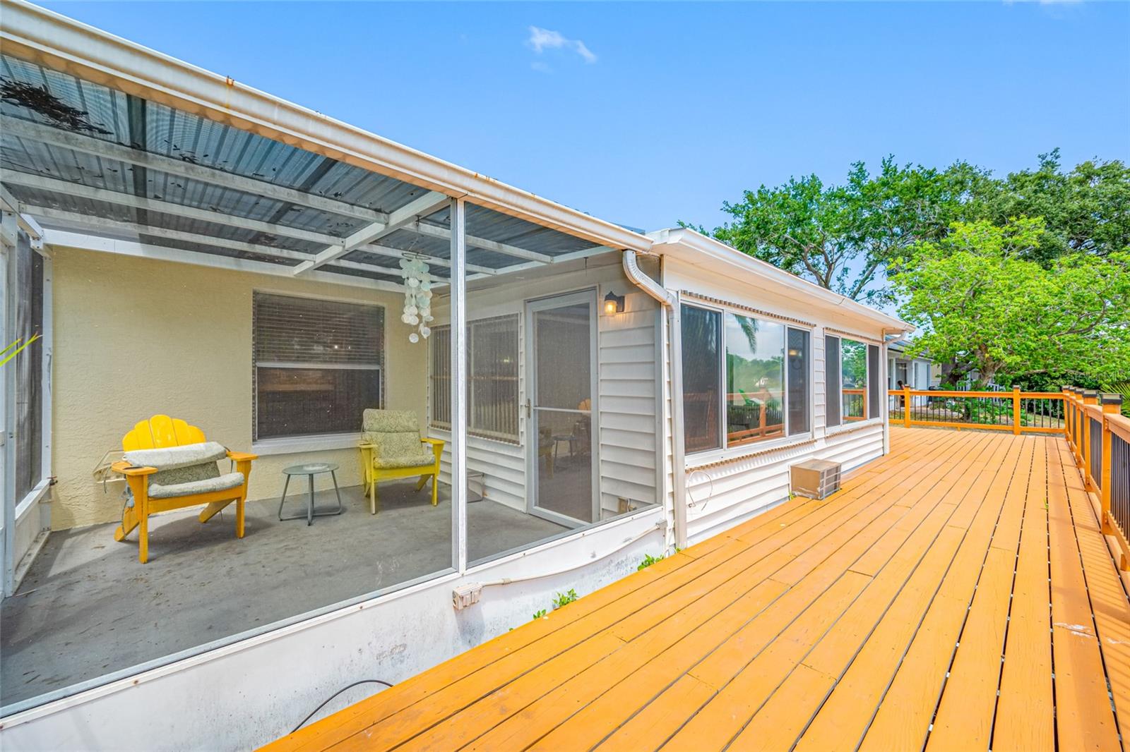 Image 79 of 80 For 709 47th Street E