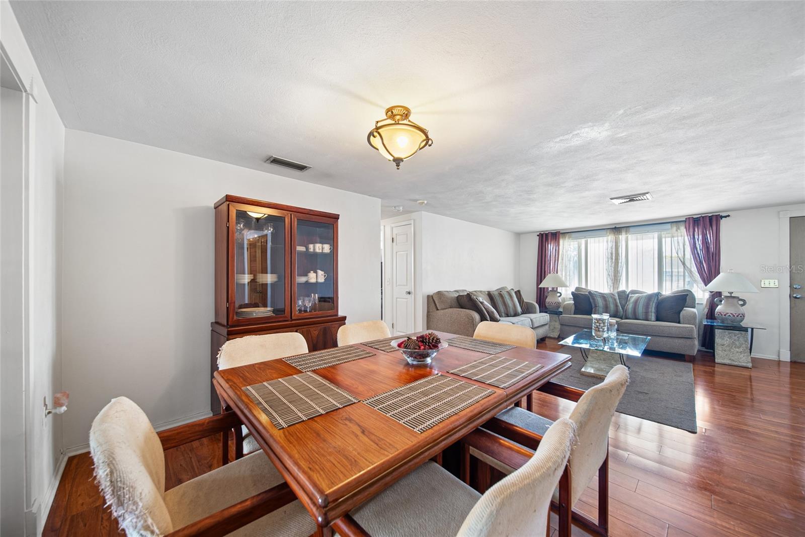 Image 10 of 39 For 5821 Thrush Drive
