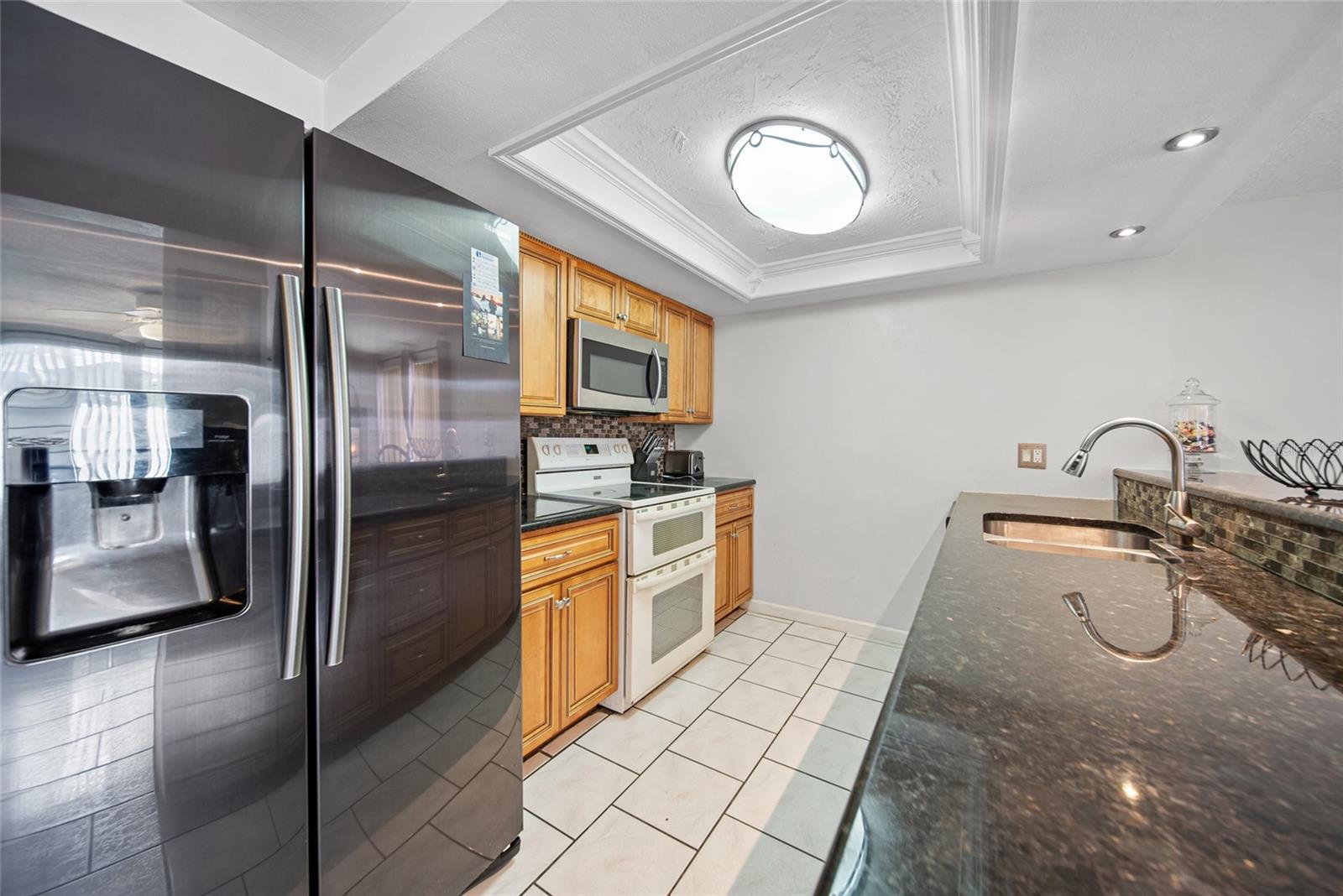 Image 17 of 39 For 5821 Thrush Drive