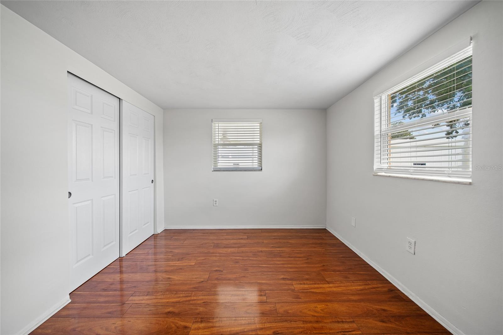 Image 23 of 39 For 5821 Thrush Drive