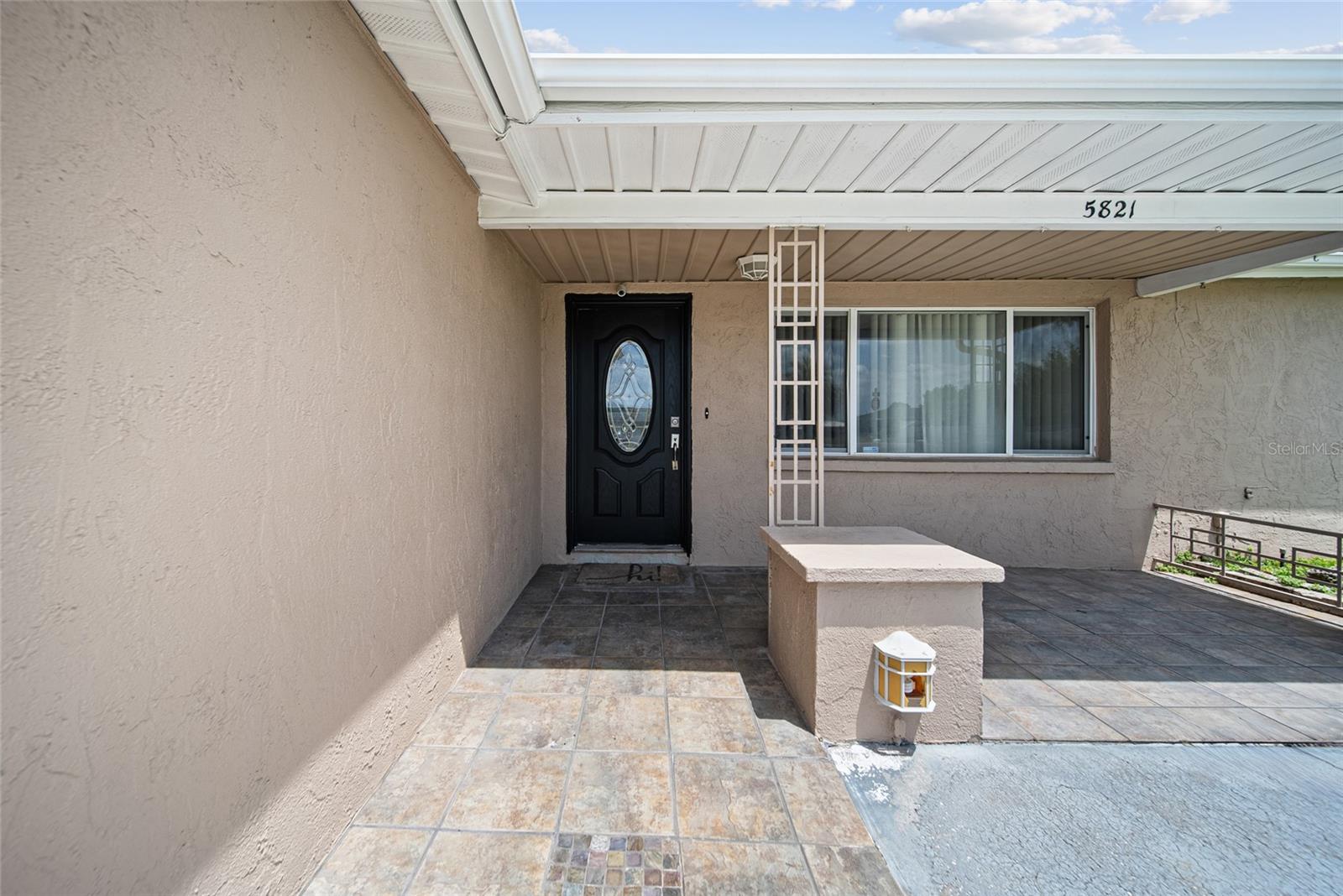 Image 5 of 39 For 5821 Thrush Drive