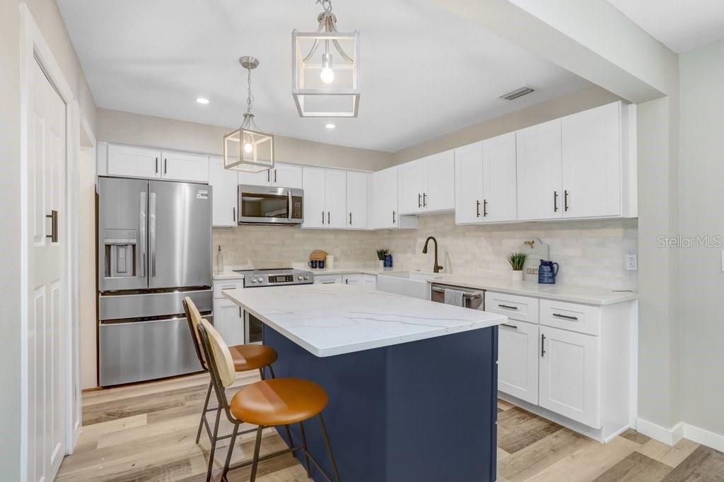 Image 8 of 17 For 7208 Ola Avenue