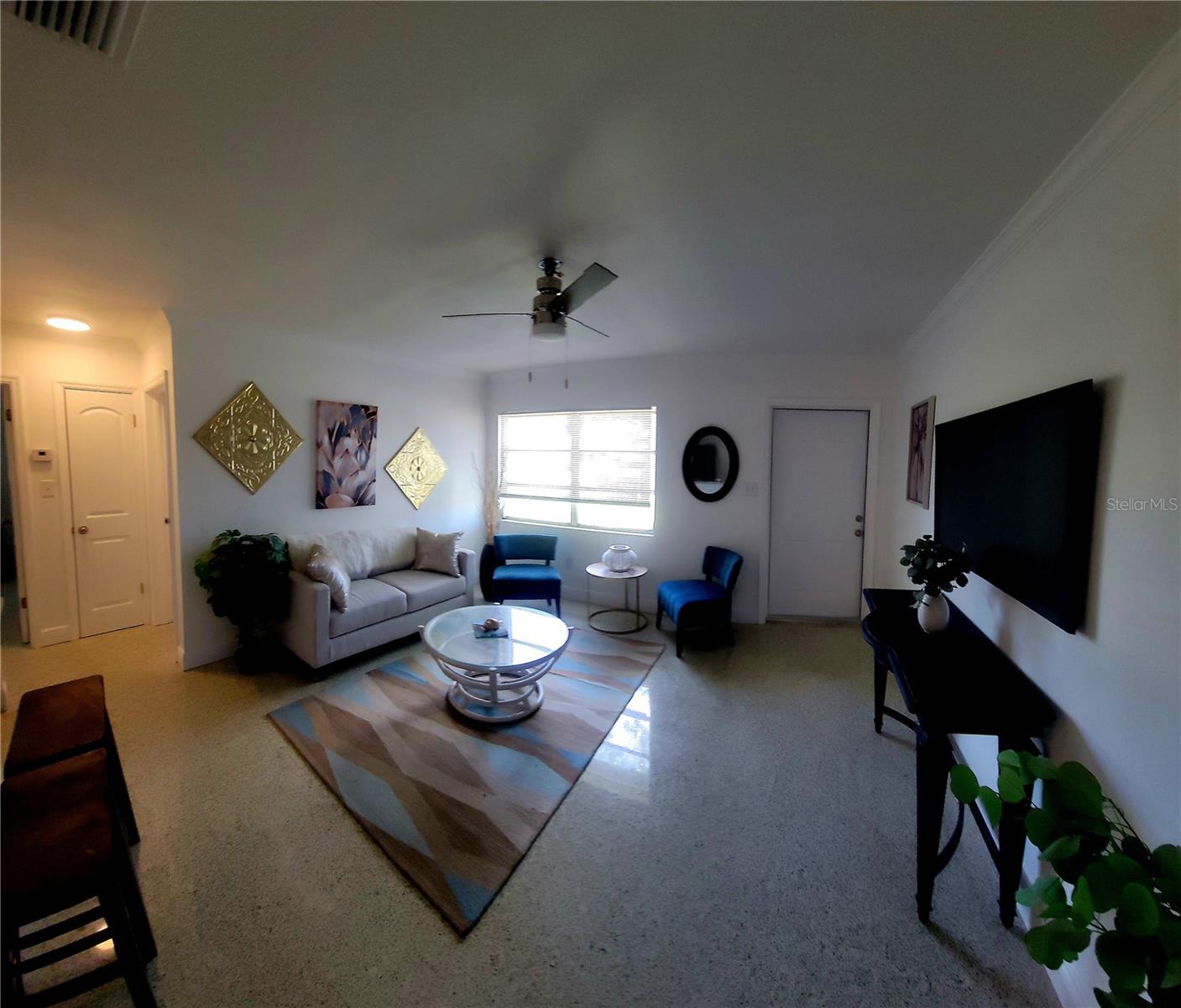 Image 12 of 36 For 2204 Euclid Circle S