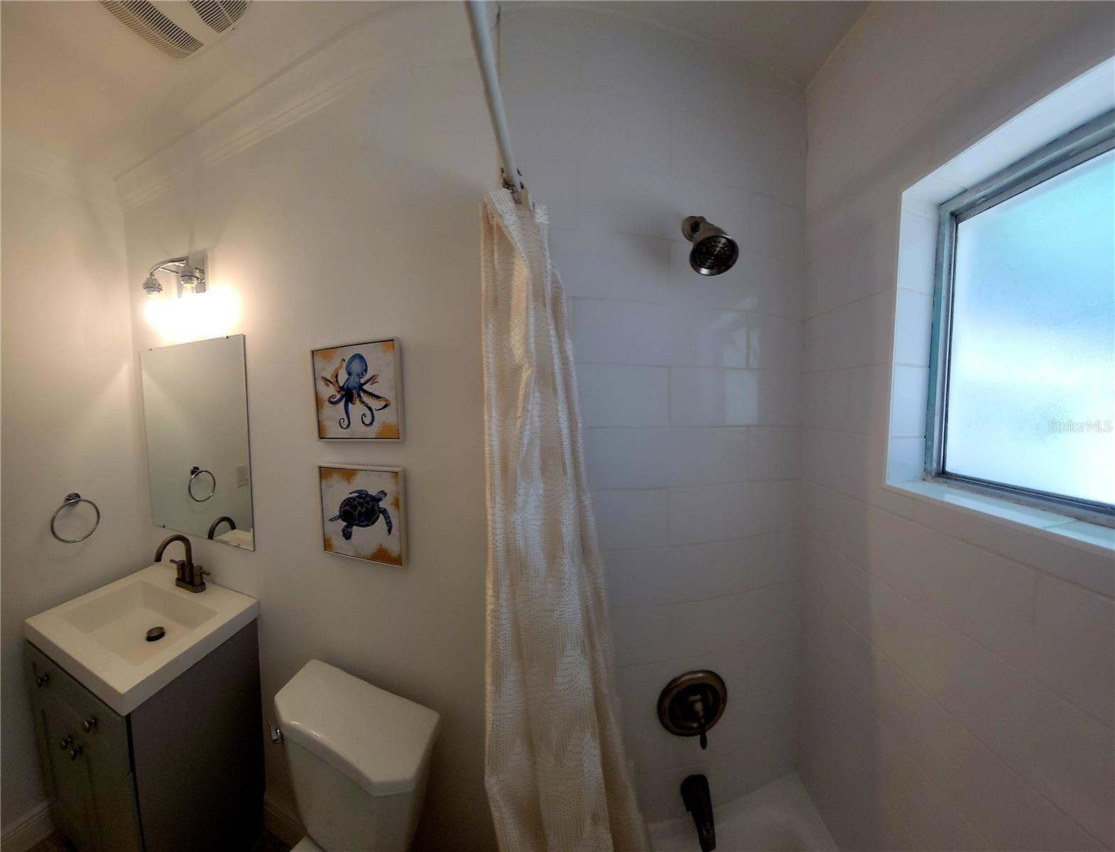 Image 36 of 36 For 2204 Euclid Circle S