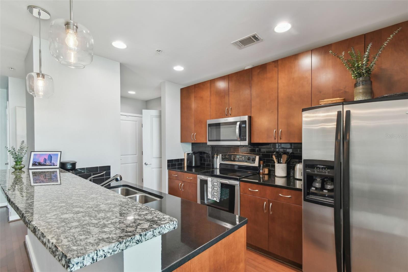 Image 11 of 89 For 777 Ashley Drive 2603