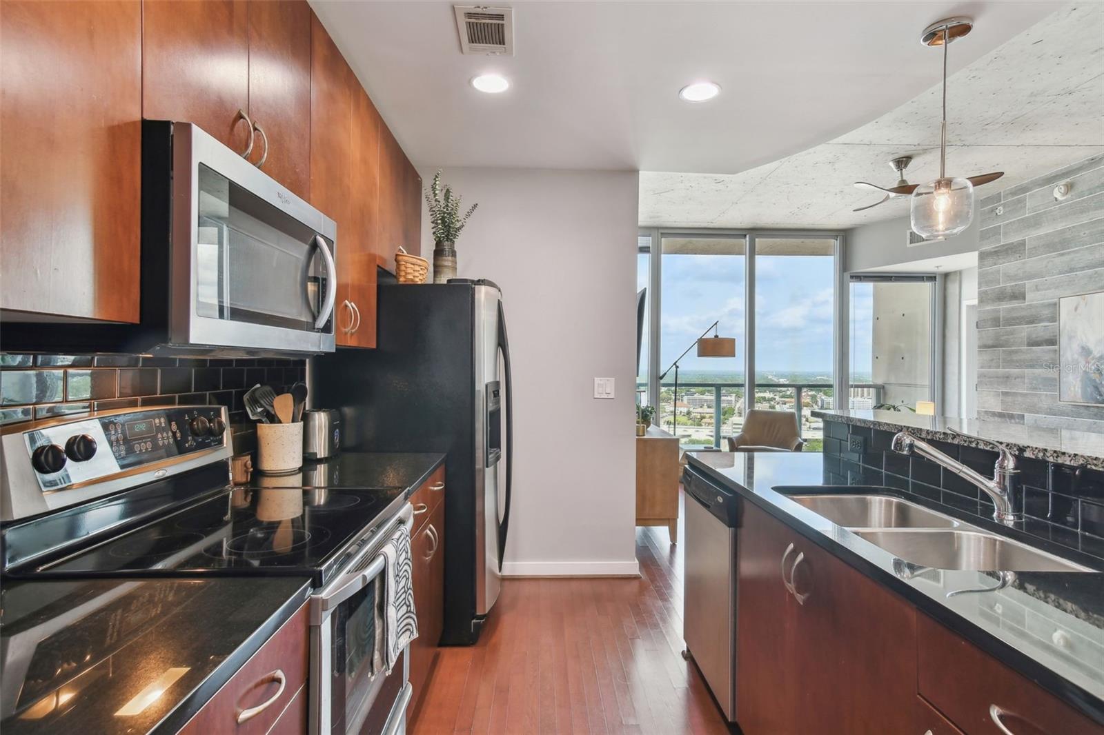 Image 15 of 89 For 777 Ashley Drive 2603