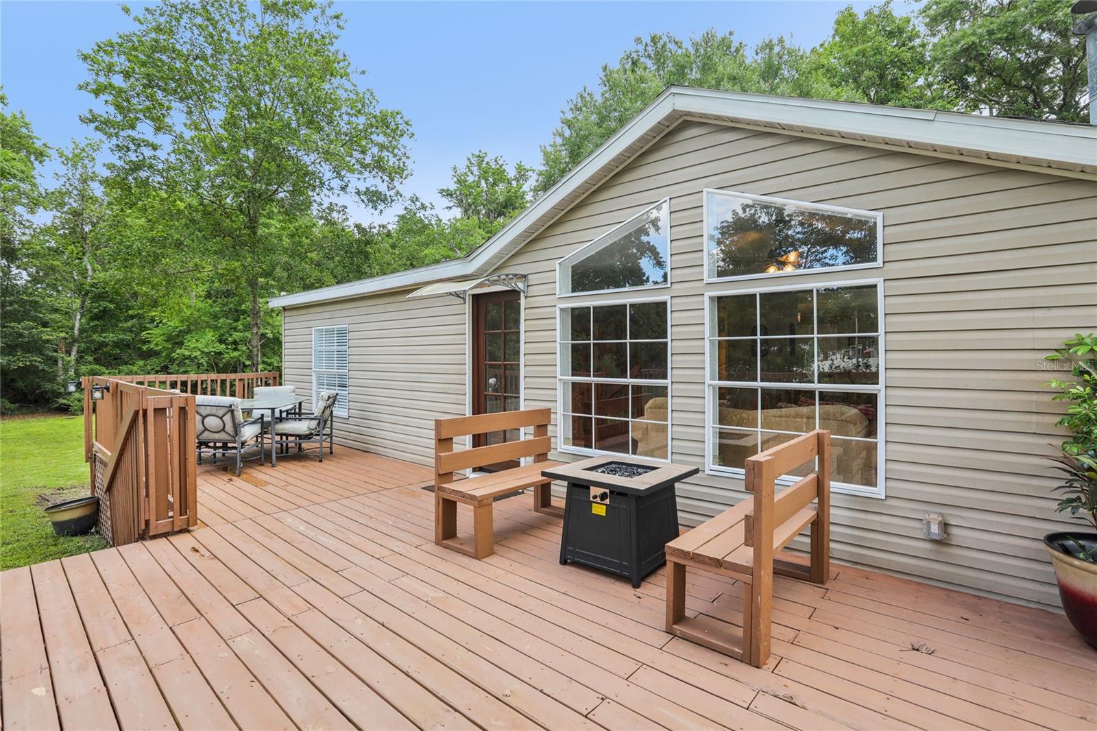 Image 26 of 63 For 22271 Chenoak Road