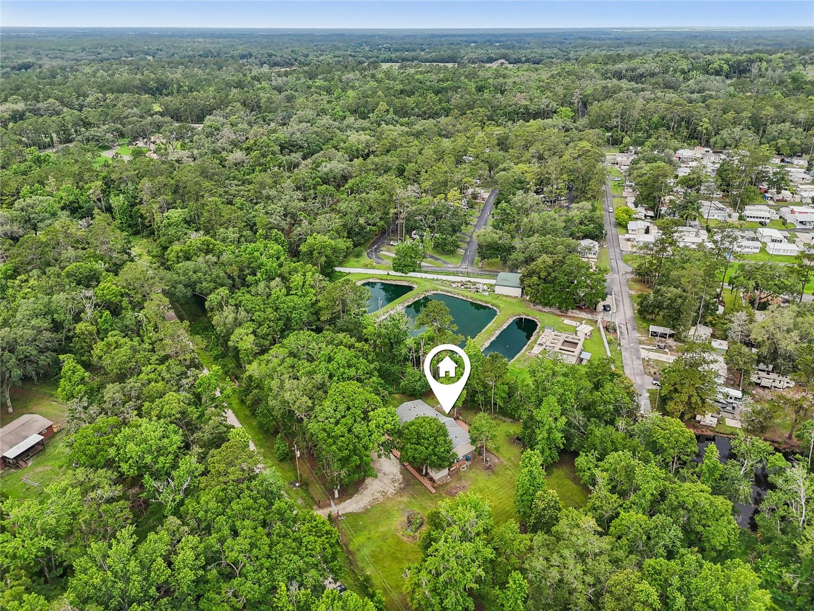 Image 41 of 63 For 22271 Chenoak Road