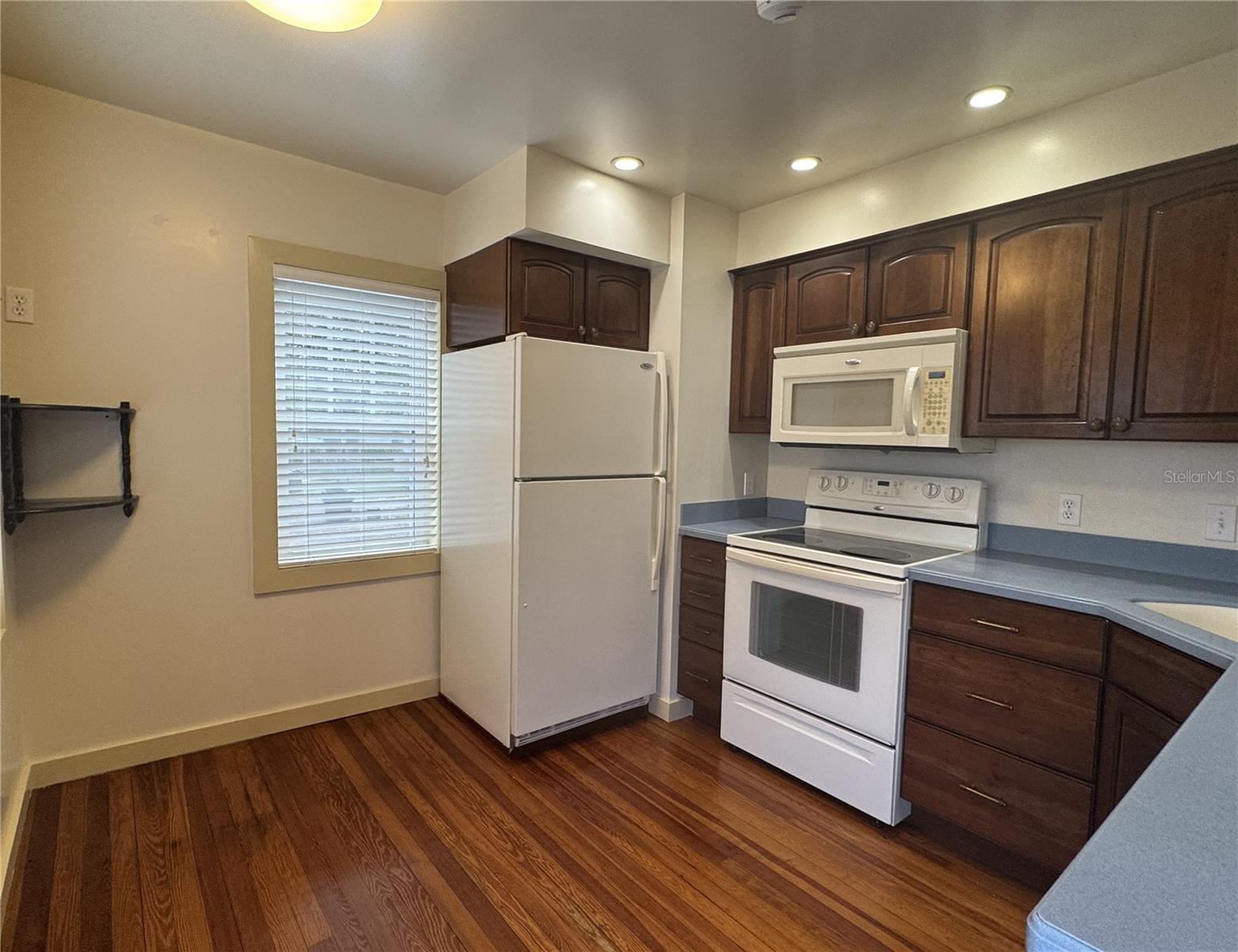 Image 12 of 24 For 2219 22nd Street S