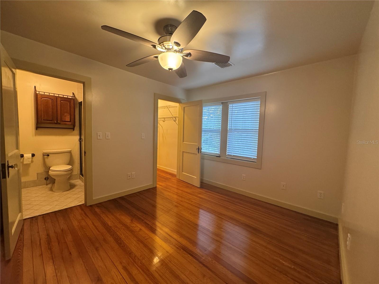 Image 16 of 24 For 2219 22nd Street S