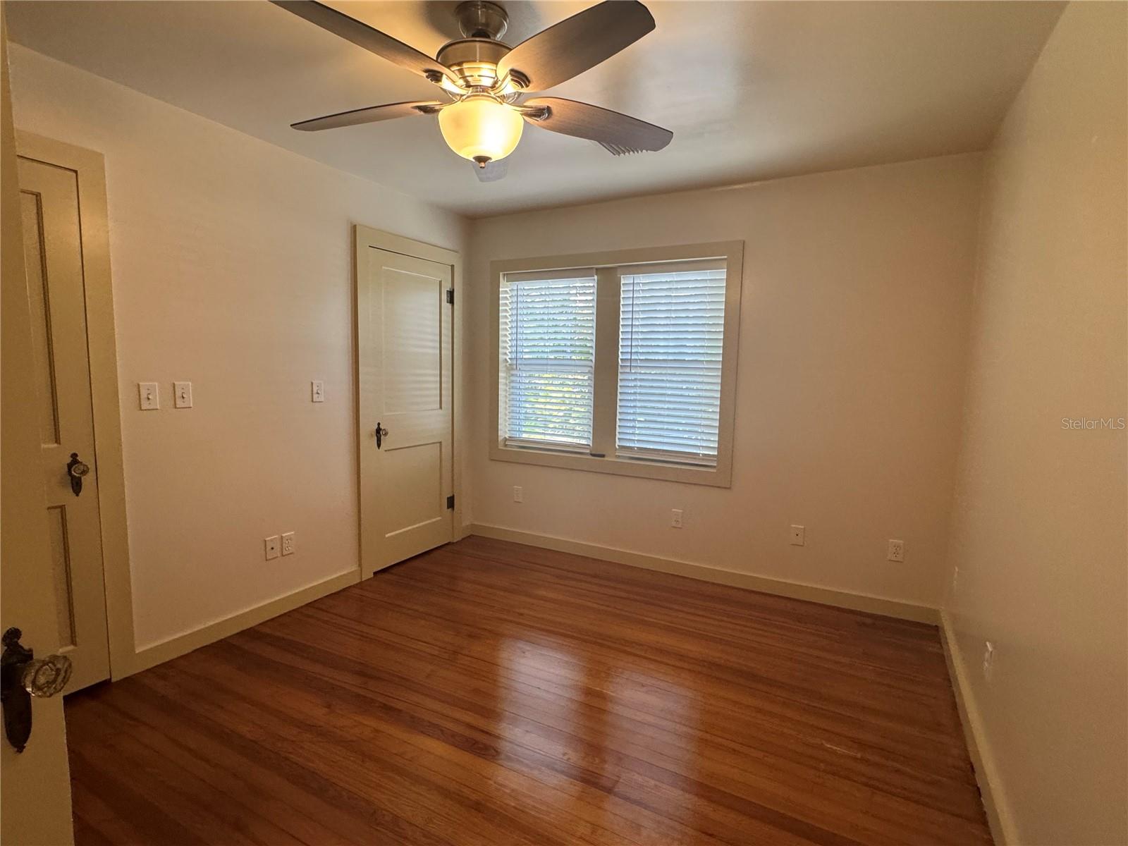 Image 17 of 24 For 2219 22nd Street S