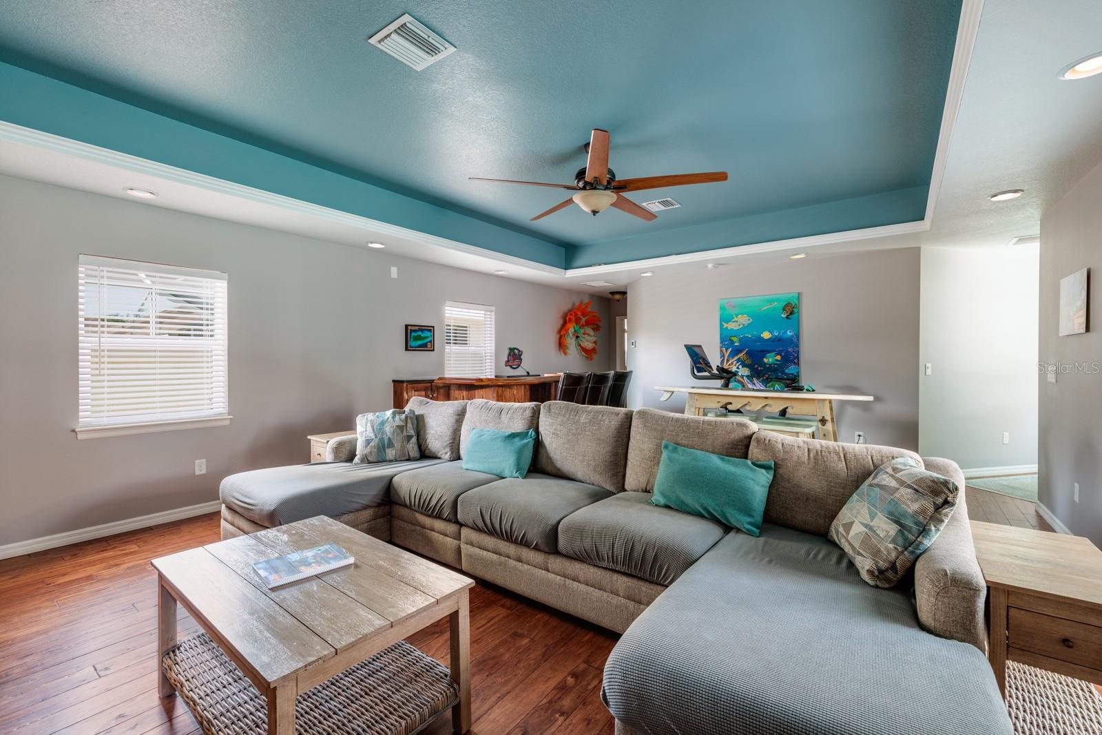 Image 15 of 37 For 4997 Breeze Circle