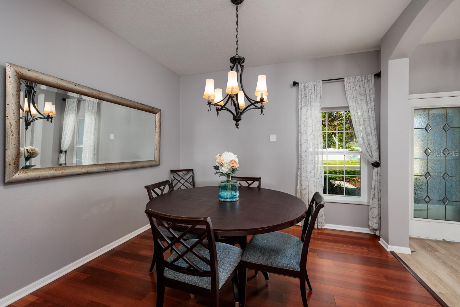 Image 8 of 37 For 4997 Breeze Circle