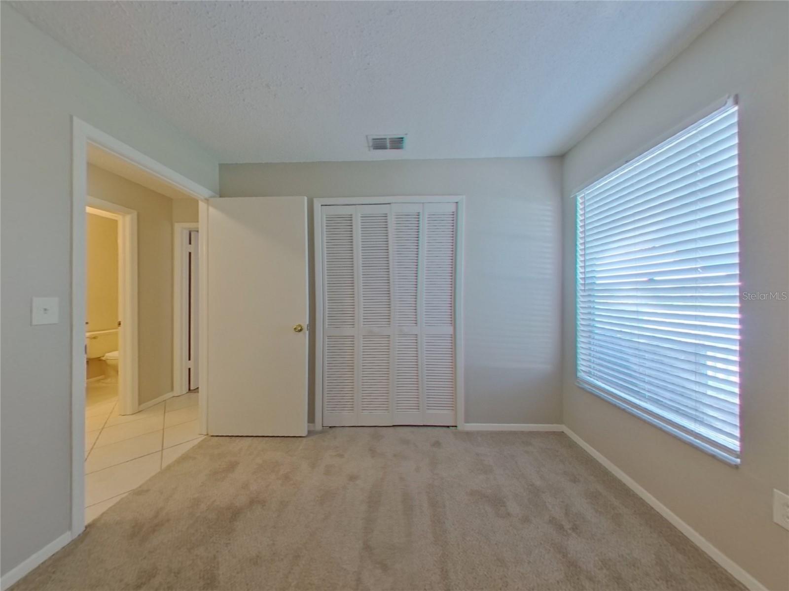 Image 12 of 17 For 6918 Silvermill Drive