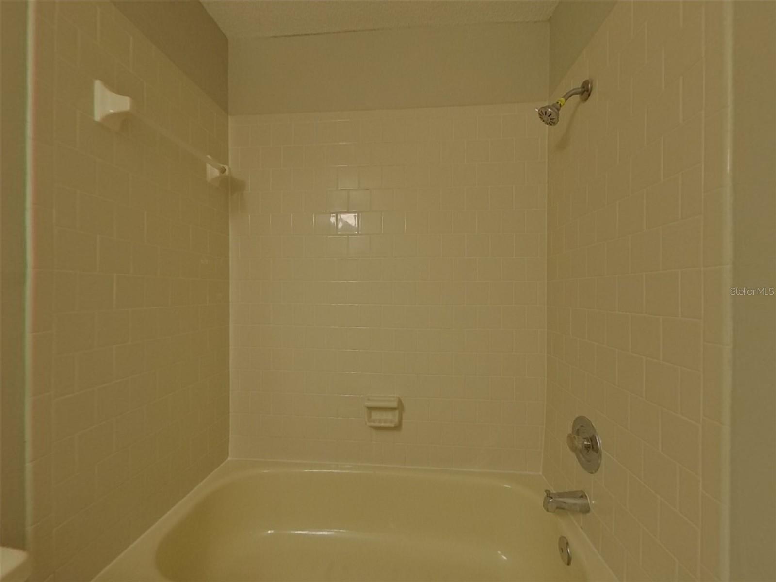Image 14 of 17 For 6918 Silvermill Drive