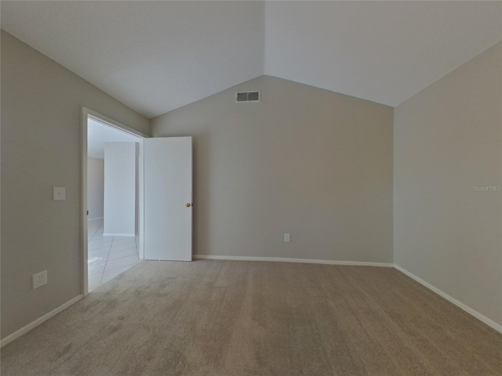 Image 7 of 17 For 6918 Silvermill Drive