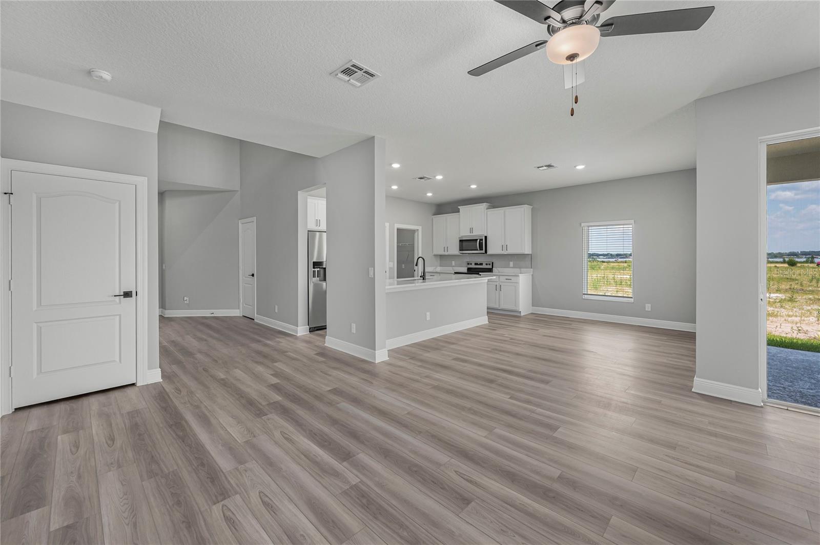 Image 10 of 37 For 3339 Chinotto Drive