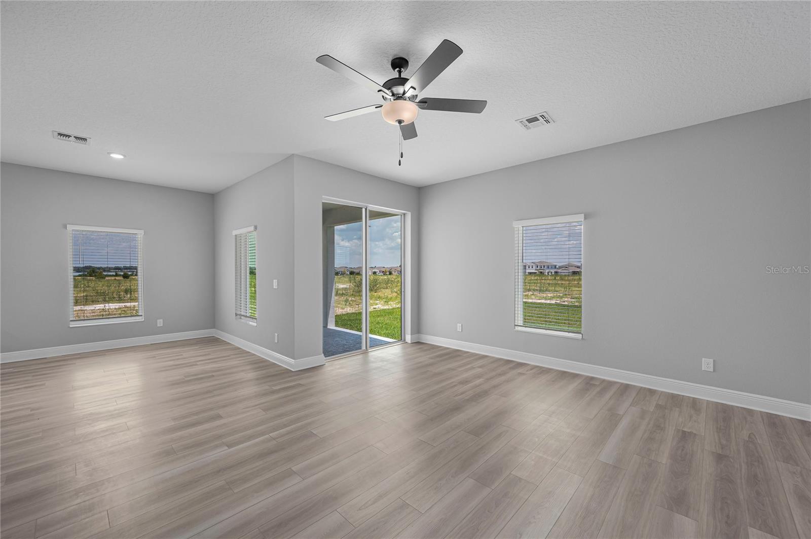 Image 9 of 37 For 3339 Chinotto Drive