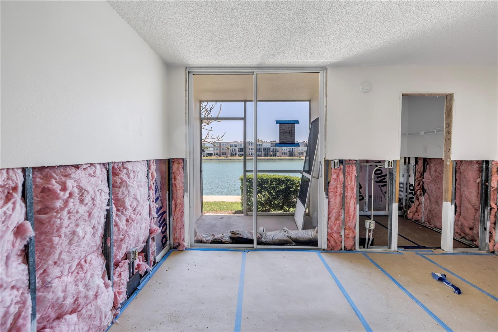 Image 11 of 49 For 7625 Sun Island Drive S 106
