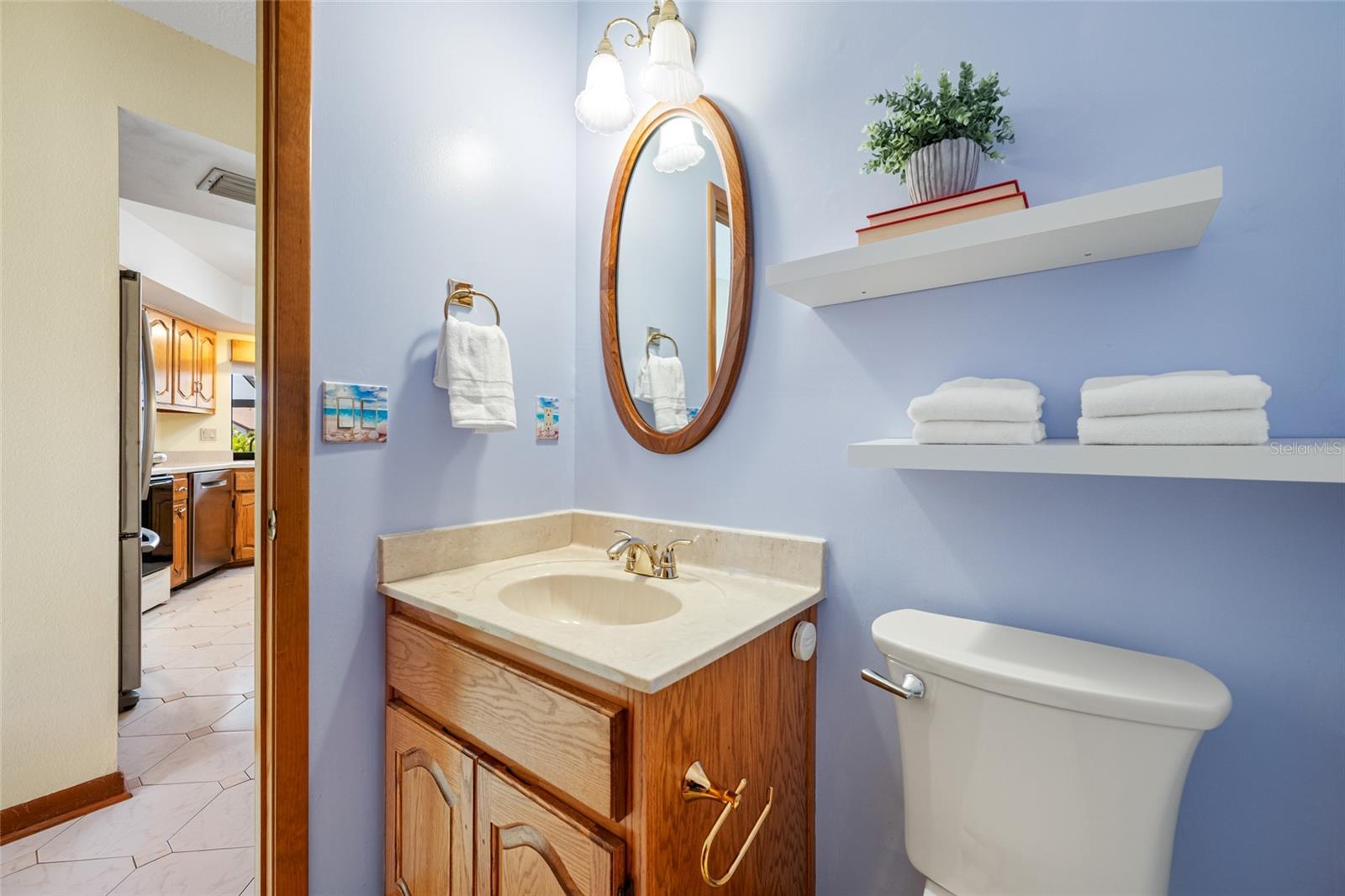 Listing photo id 29 for 5816 Dory Way